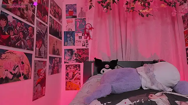 MissCurvyTop Live XXX-chat