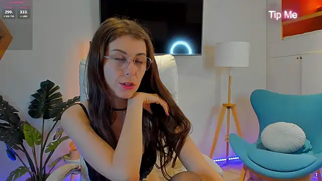 XXX chat uživo modela Hailey_Green