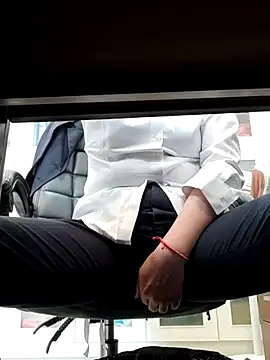 XXX chat uživo modela WHUANUOZANYTO