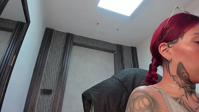 Chat XXX en directo de selene_red_