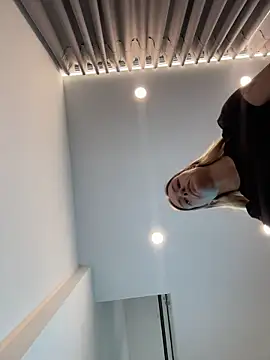 -Sexy_Barbie-: онлайн-секс-чат