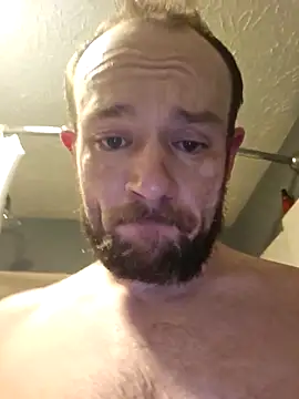 Spunwhiteboy1992 Show in webcam