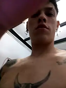 Show modela blackninja66 na web-kameri