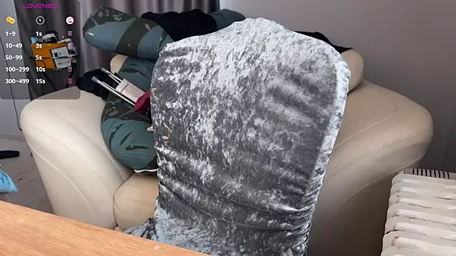 emily_is_here_ Chat XXX live