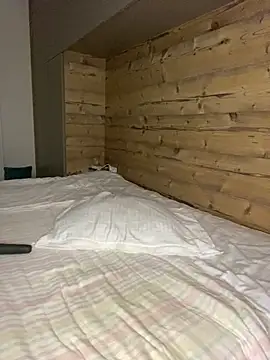 Chat +18 de Ameliablack_1 ao vivo