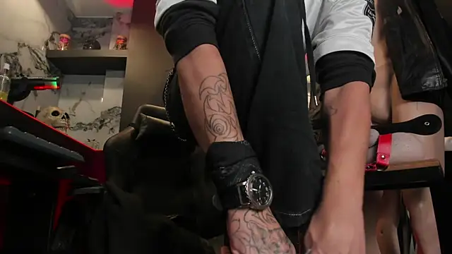 دردشة AlecBanne الجنسية المباشرة