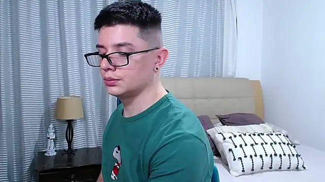 XXX chat uživo modela BlackFoXXX69