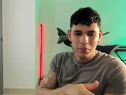 Show de Massimo_Rinaldi na webcam