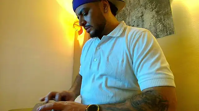 TROY_KIRK Webcam-Show