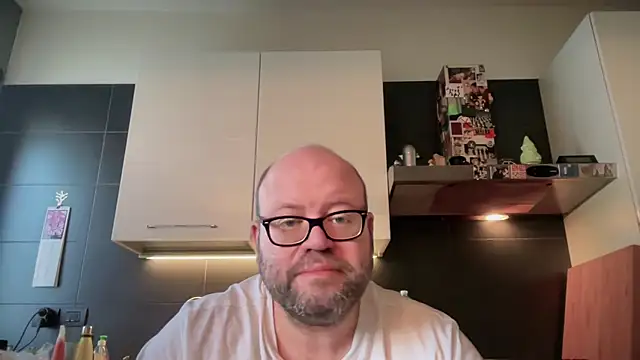 theitalianbear Live XXX-chat