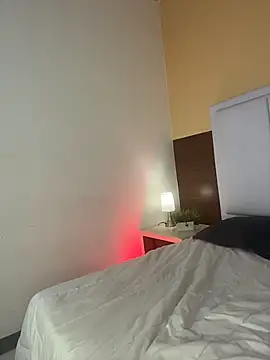 Catalinaa01: онлайн-секс-чат