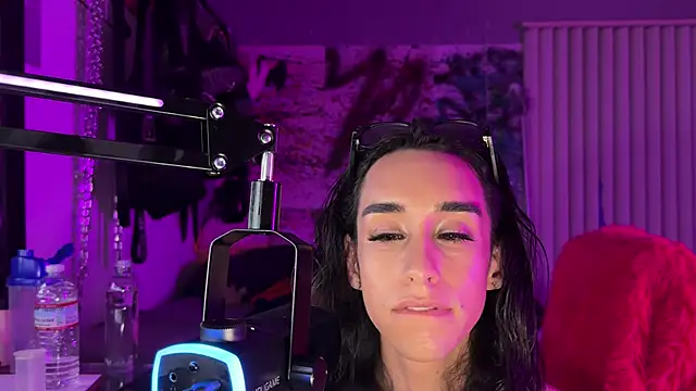 Pertunjukan Kamera Web xoFrankie