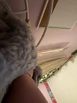 Chat XXX en directo de imawhorenslut19