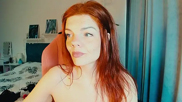 AlysaNightmoon élő XXX-chatje