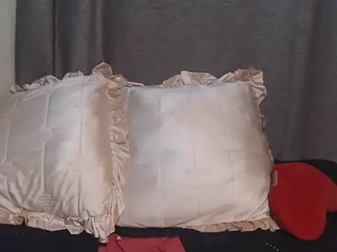 ScarlettNoire live XXX chat