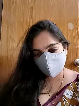 yoursana- ওয়েবক্যাম শো