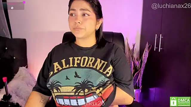 Chatroom XXX en direct de lucy26_