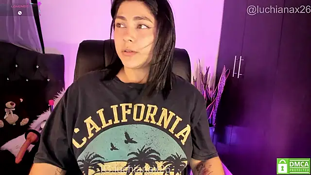 Chat +18 de lucy26_ ao vivo