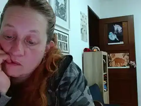 ViioletaMora Chat XXX live