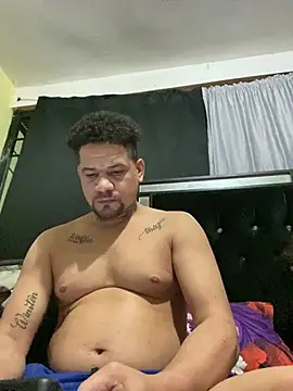 Dominicanobb webcam show