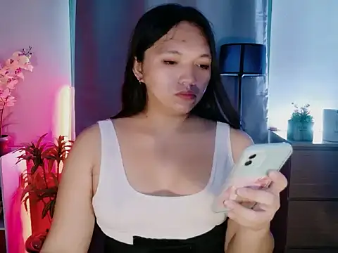 Nikki_Karishma 网络视讯表演