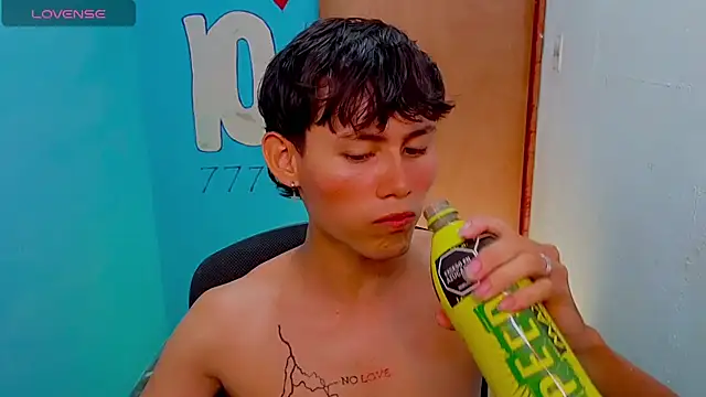 Czat XXX na żywo – tanjiro_cute