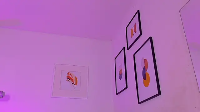 kinkylittlegirll Adlı Modelin Canlı XXX Sohbeti