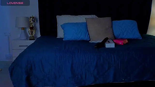 Chat XXX en directo de Issac_james_