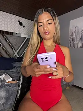 แชท XXX สดของ AngelPinkk_