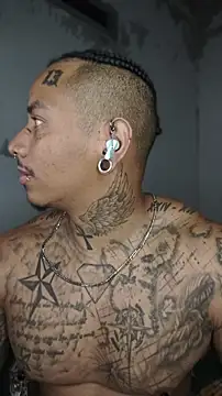 David_tatto1's Live XXX Chat