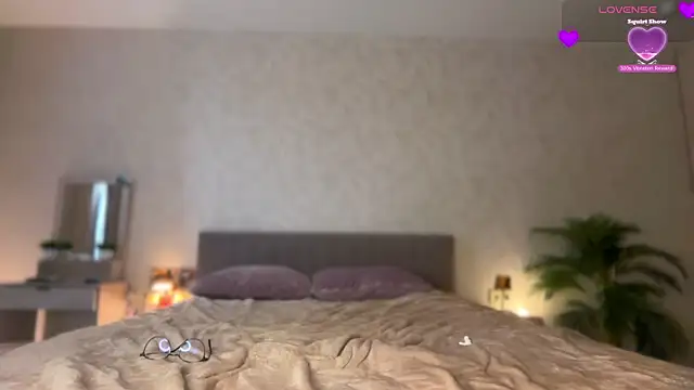 a__enigma's Live XXX Chat