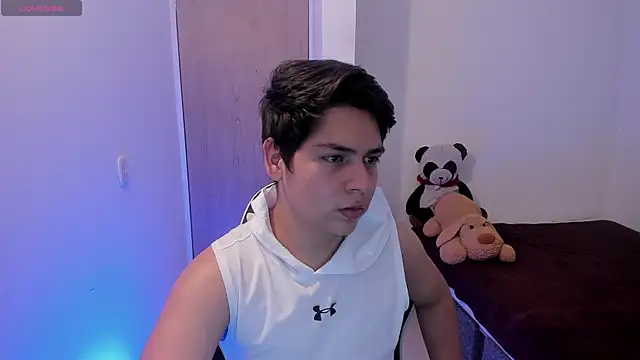 Asta_YunoXXX Show Webcam