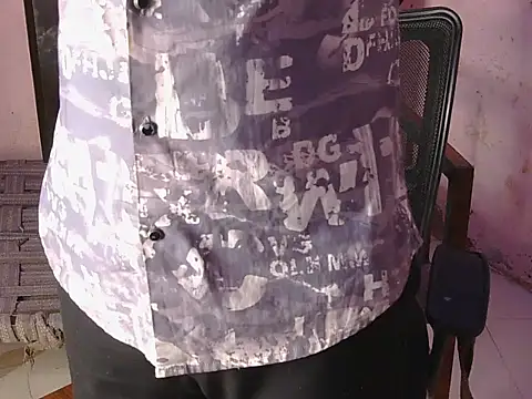 HotXKrish 即時 XXX 聊天