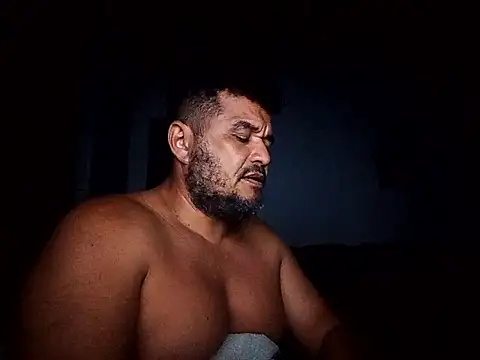 tarra122's Live XXX Chat