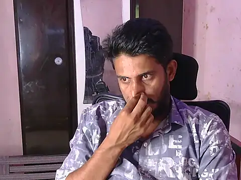 Онлайн чат XXX HotXKrish