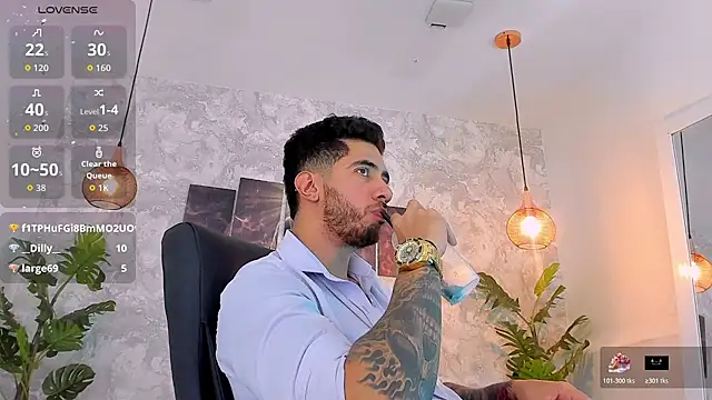 Nate_franco: διαδικτυακό σόου στην κάμερα