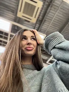 Živý XXX chat Charming_Ritta