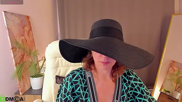 LeticiaRomano Live XXX-chat