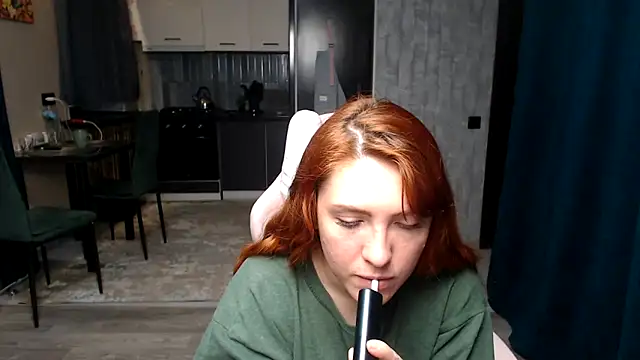 แชท XXX สดของ Reginasmilee