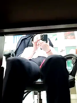 แชท XXX สดของ WHUANUOZANYTO