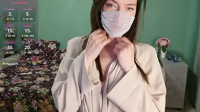 take_me_to_moon's Live XXX Chat