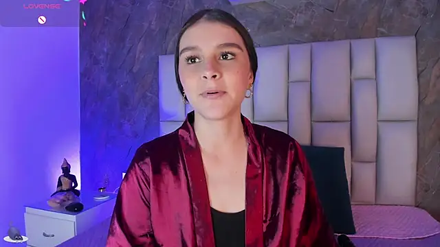 lya_gomez's Live XXX Chat