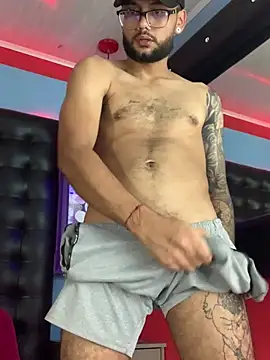 KyleJoss30: онлайн-секс-чат