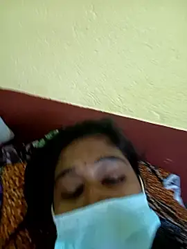 bannerjeesneha20 Adlı Modelin Canlı XXX Sohbeti