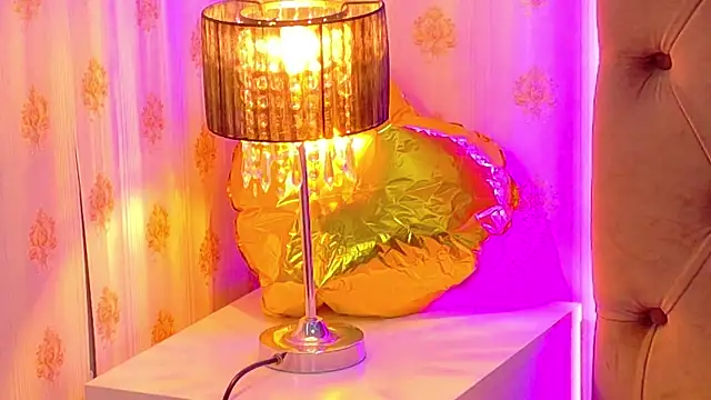 Онлайн чат XXX CoraVex