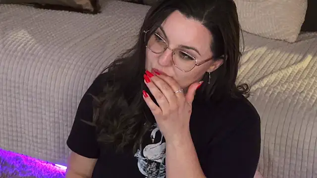 Chat XXX ao vivo de Mia_Swano