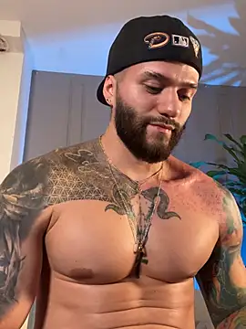 Frank_Farrell 现场XXX聊天