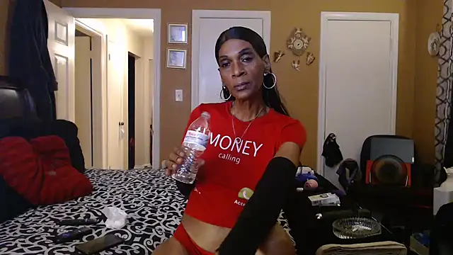 Živý XXX chat DivatheSnakecharmer