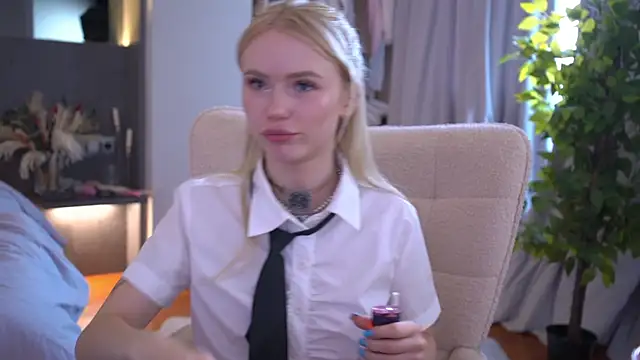 Živý XXX chat LexieLoree