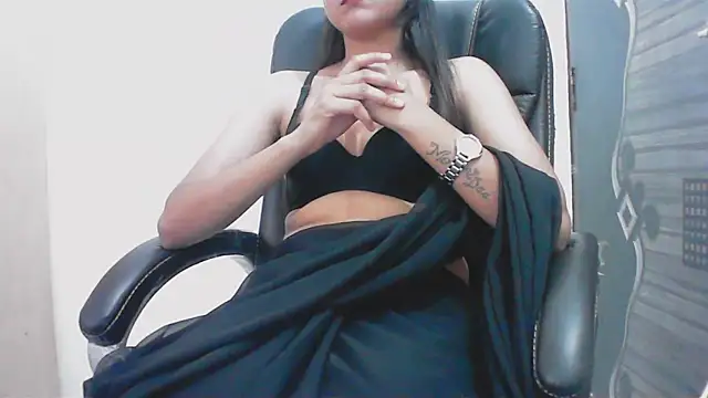 collage_hoty's Live XXX Chat